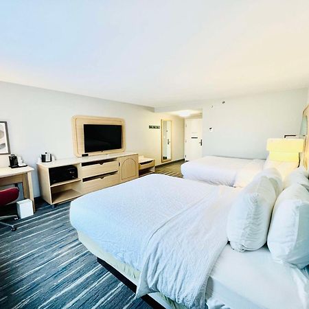 Hampton Inn Stony Creek Экстерьер фото
