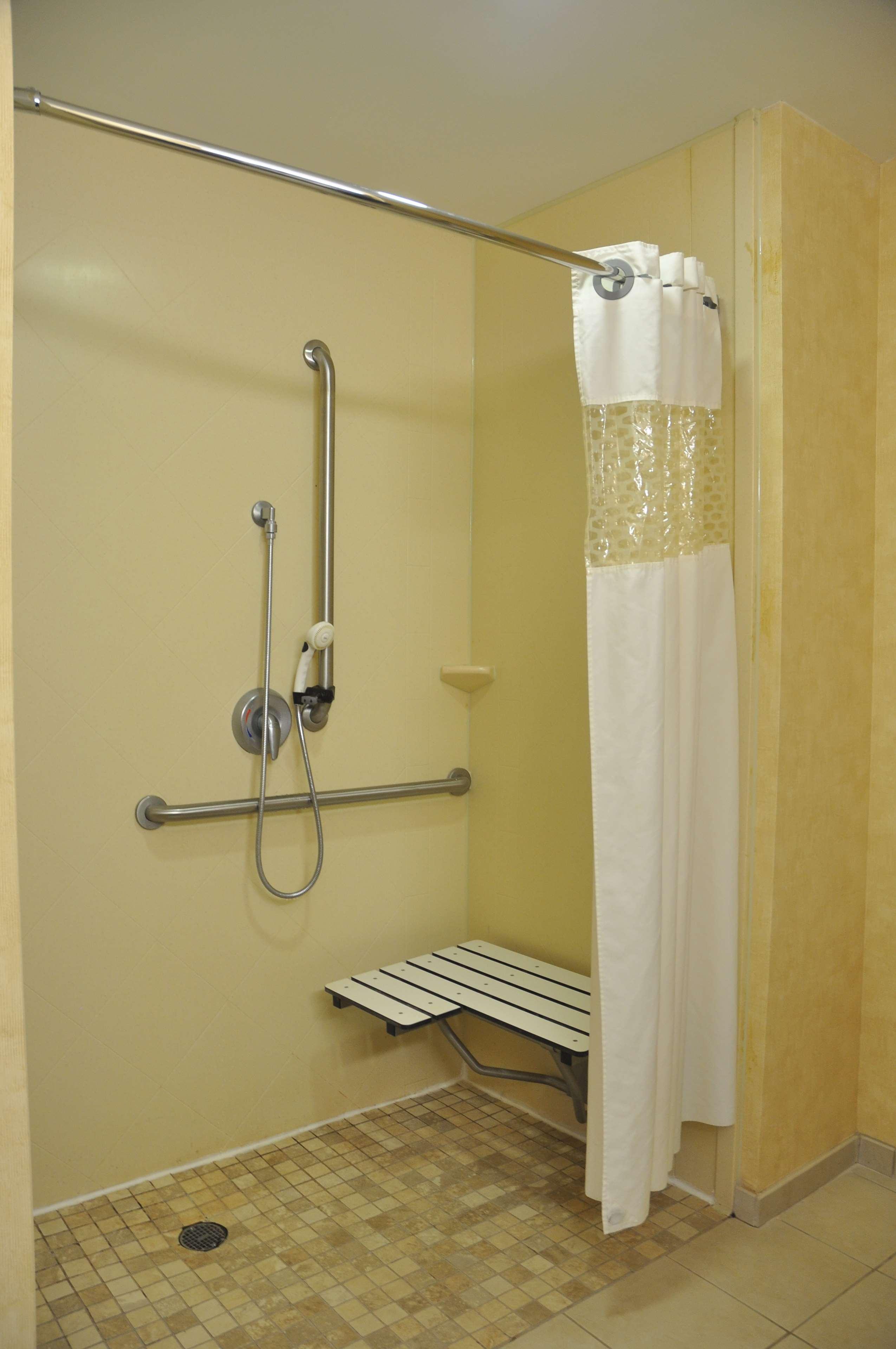 Hampton Inn Stony Creek Экстерьер фото