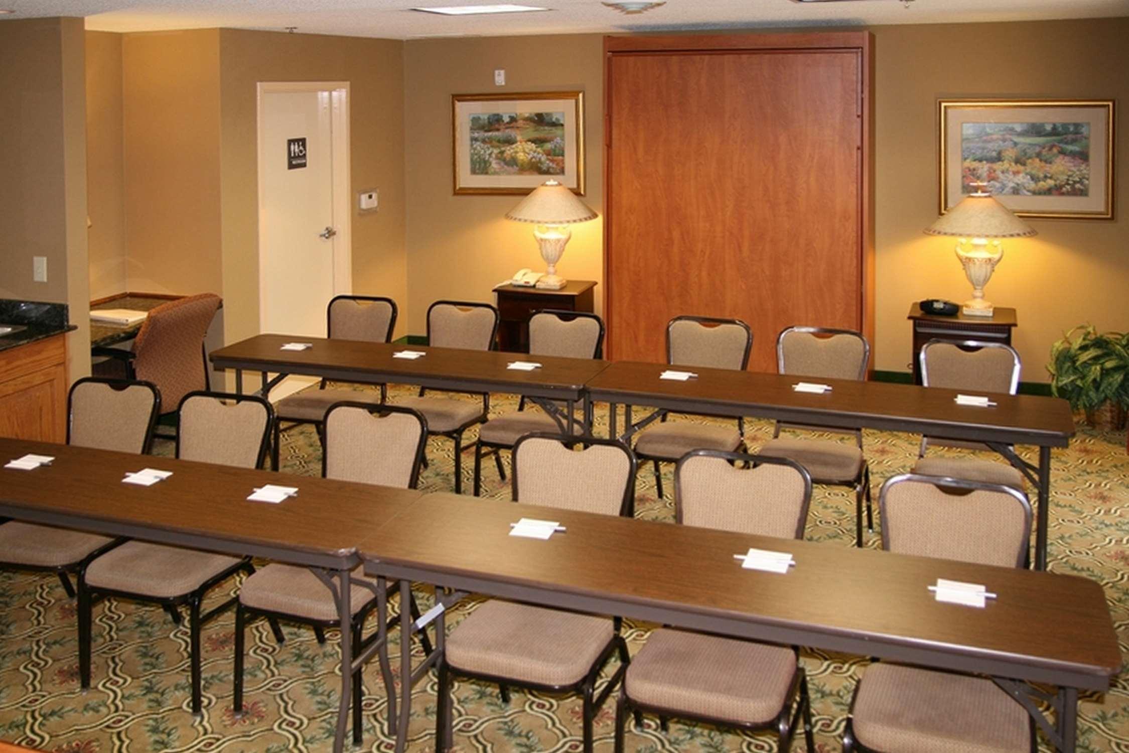 Hampton Inn Stony Creek Экстерьер фото