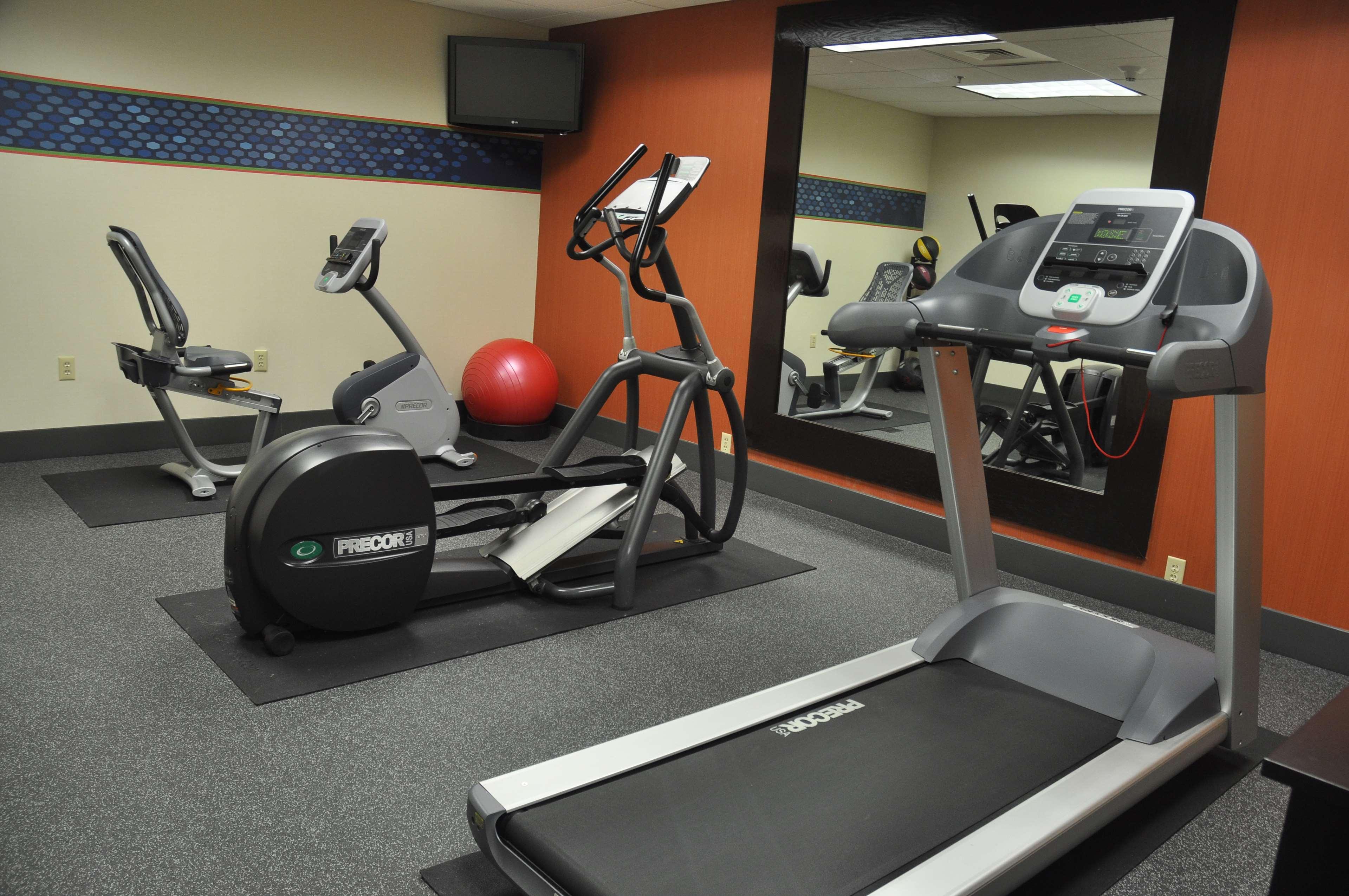 Hampton Inn Stony Creek Экстерьер фото